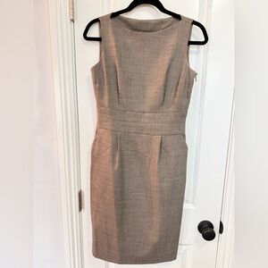 Banana Republic Oatmeal Brown Shift Dress Sz 2